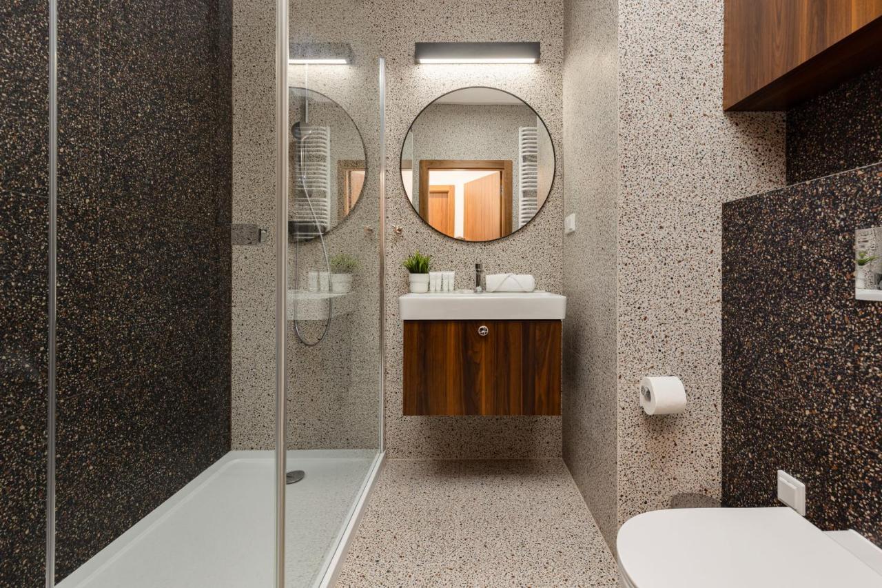 Trendy & Spacious 3-Room Apartament Warsaw Wilanow By Noclegi Renters Exterior photo