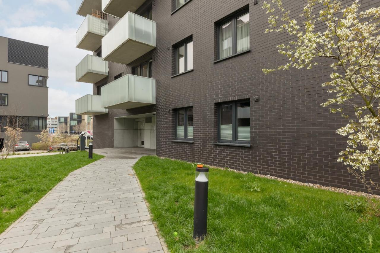Trendy & Spacious 3-Room Apartament Warsaw Wilanow By Noclegi Renters Exterior photo